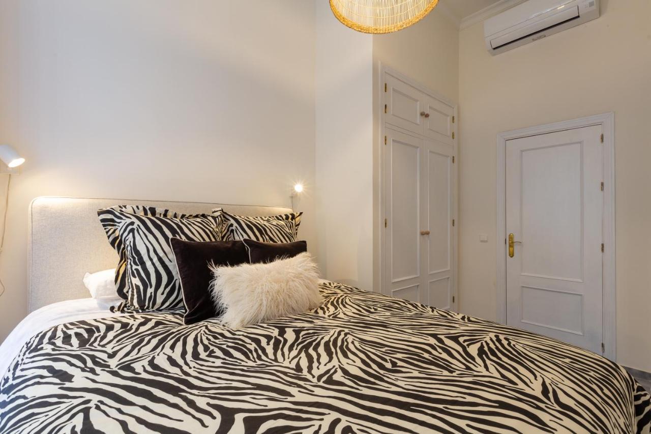 Puerta De Larios: Central Three-Bedroom Apartment With Balconies And Patio مالقة المظهر الخارجي الصورة