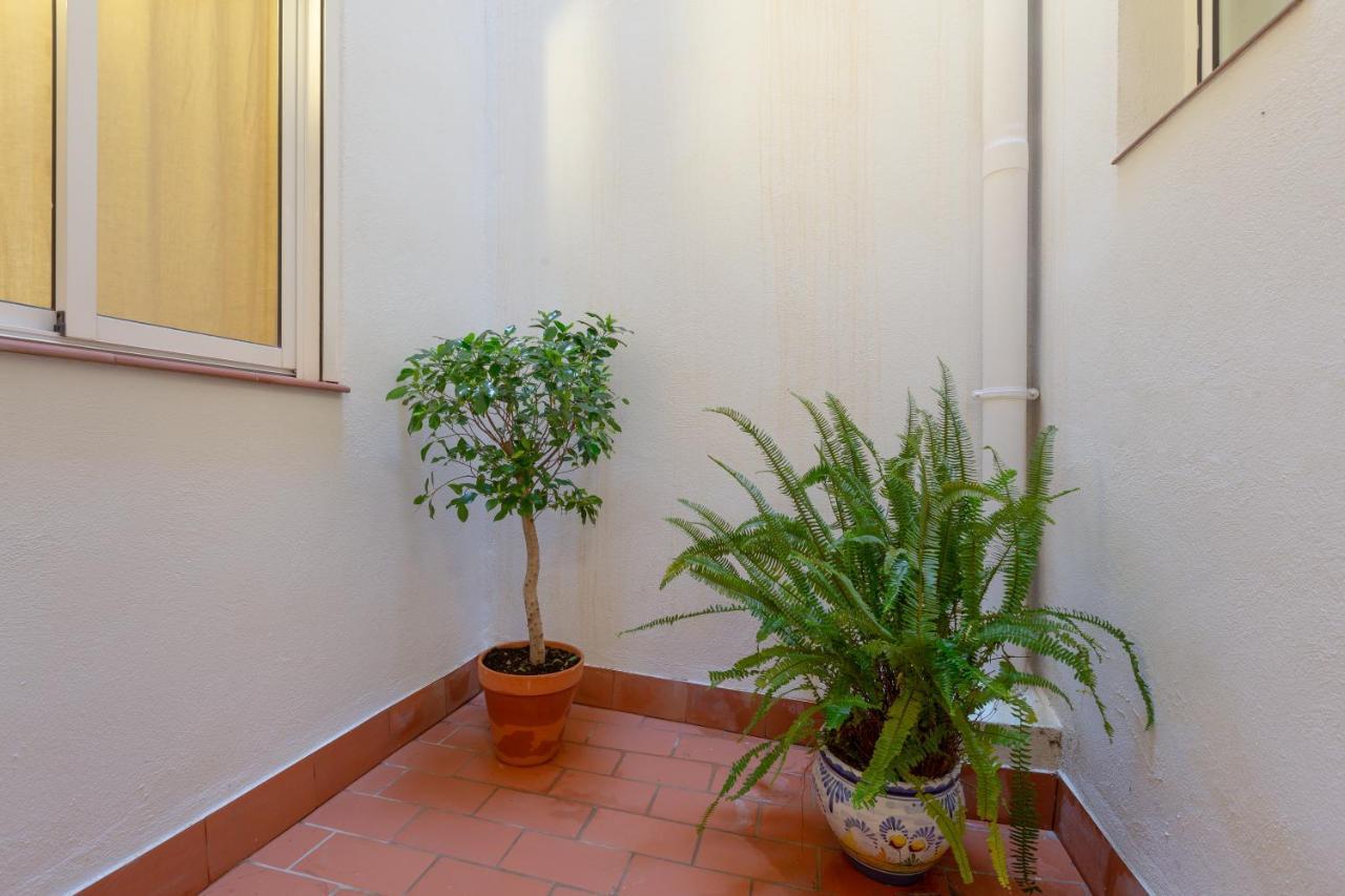 Puerta De Larios: Central Three-Bedroom Apartment With Balconies And Patio مالقة المظهر الخارجي الصورة